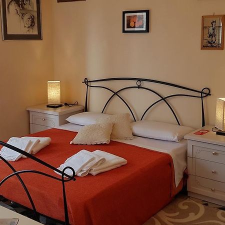 Le Midi Versilia Bed and Breakfast Lido di Camaiore Buitenkant foto